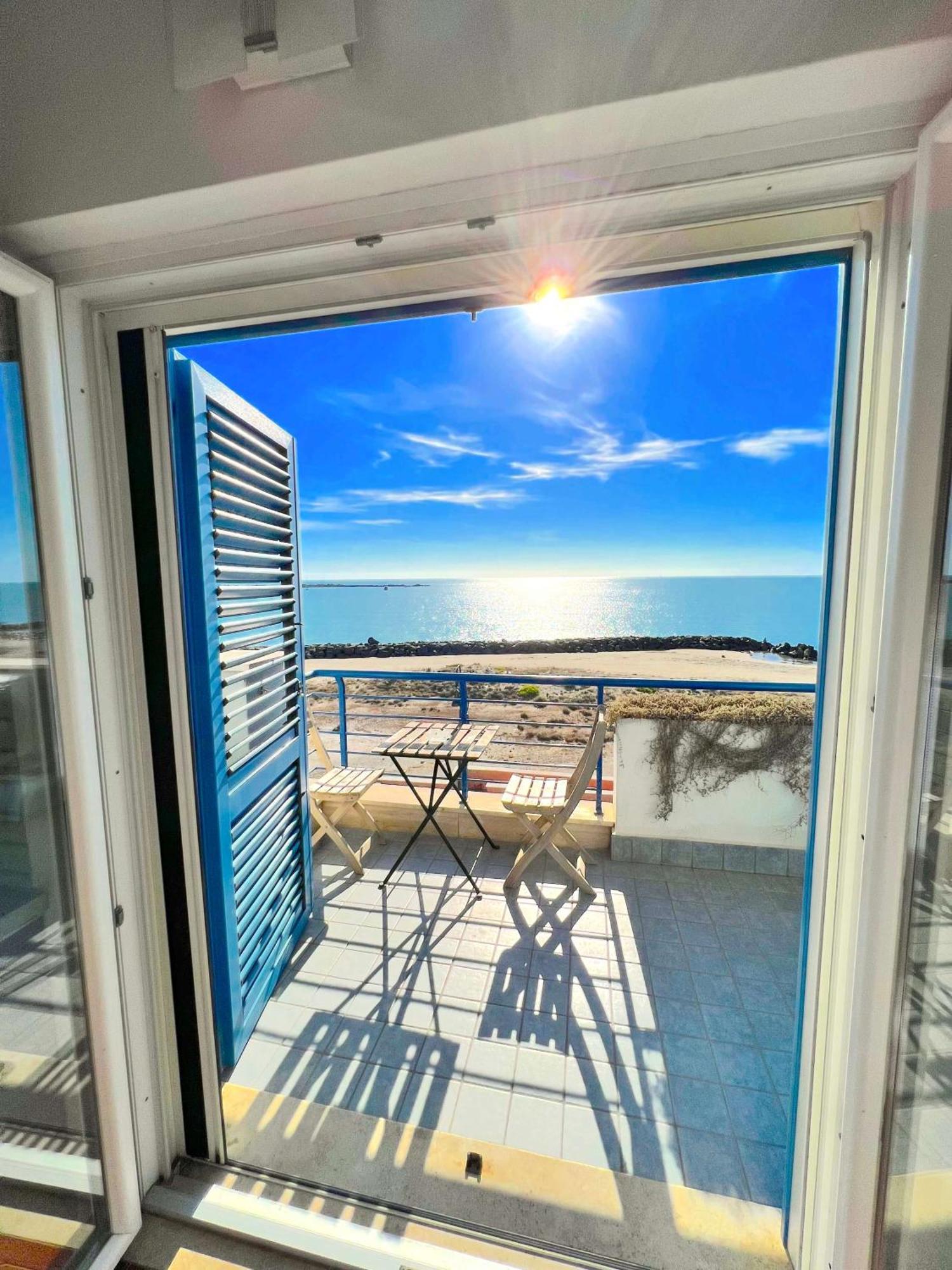 Alba Suite-Rome Airport Fco-Fronte Mare Fiumicino Exterior foto